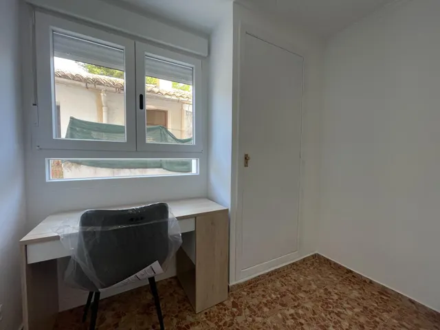 ¡Atención Inversores! Gran piso reformado Llave en Mano; en Requena con Alta Rentabilidad (Hasta 18%) — 43