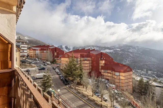 Sierra Nevada. Estudio en zona media a solo 200 metros del telesilla Parador. — 13