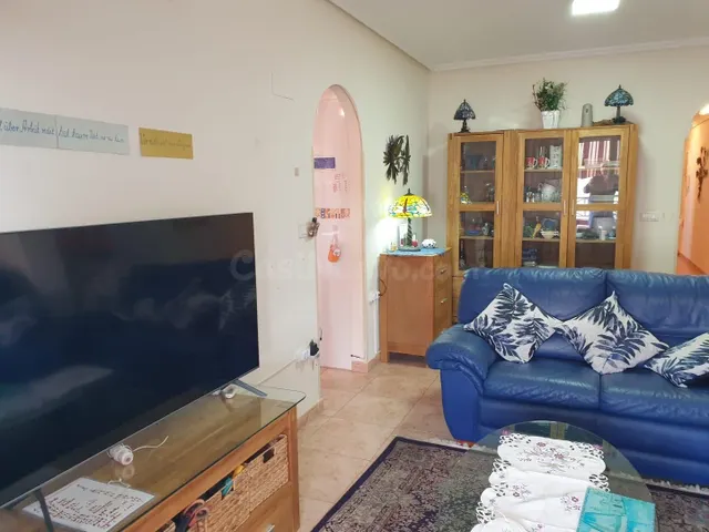 Ático en el centro de Torrevieja con terraza privada de 135m - foto 4