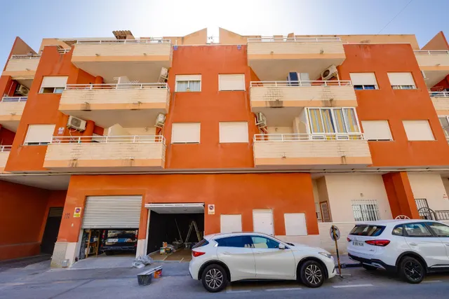 ATICO de 1 dormitorio con SOLARIUM PRIVADO en el centro de Torrevieja — 38