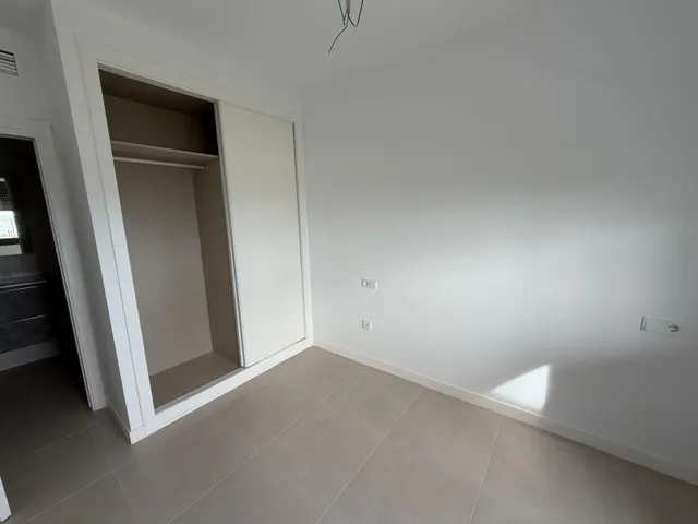 Piso con vista al Mar 300 m del mar. El residencial es el lugar perfecto para disfrutar de la vida frente al mar — 10