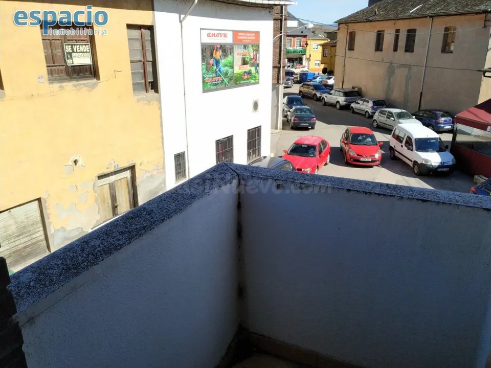 PISO A LA VENTA EN CAMPONARAYA