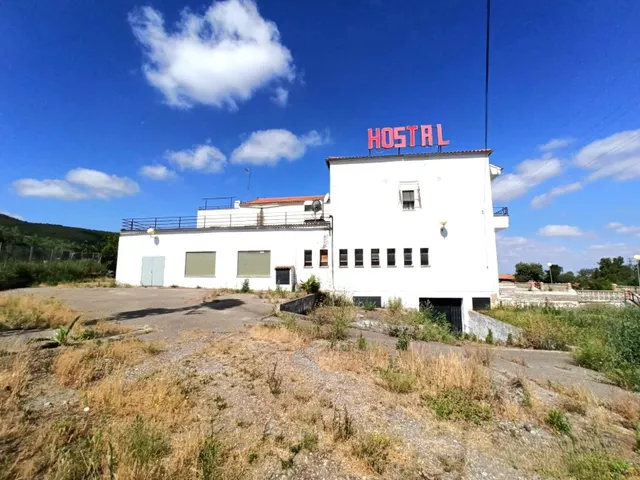GRAN OPORTUNIDAD DE INVERSIÓN HOSTAL RESTAURANTE SIERRA DE S - foto 3