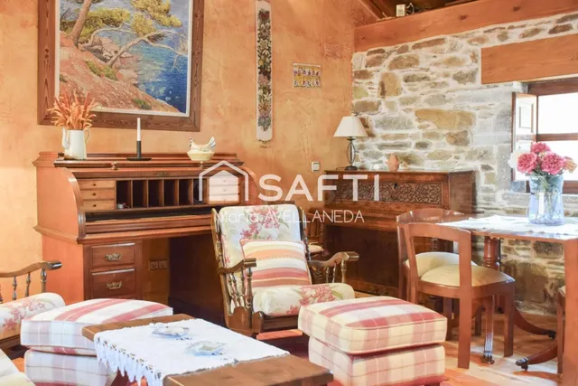 FABULOSA CASA DE PIEDRA TOTALMENTE REFORMADA — 51