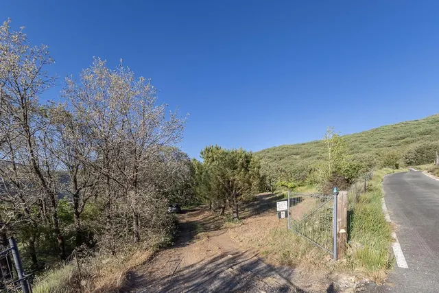 Encantadora finca rústica en Loma Papeles en Güejar Sierra — 37