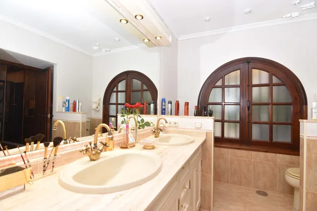Finca rústica 8 habitaciones 400m² en venta - Riviera del sol — 44