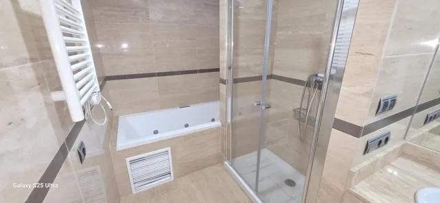 Espectacular Apartamento de Lujo en Primera Línea con Vistas al Mar en la exclusiva Urbanización Isla del Fraile Águilas — 24