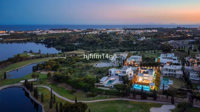 Chalet 5 habitaciones 1004m² en venta - Costa del Sol — 45