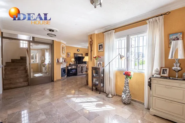 Chalet en Pinos Genil — 9