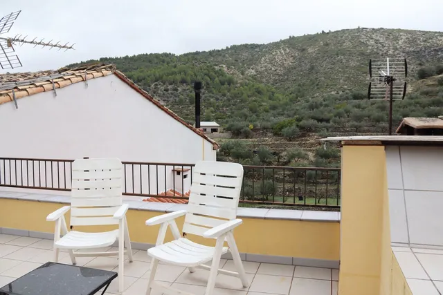 Casa 3 habitaciones 219m² en venta - Comunidad valenciana — 48