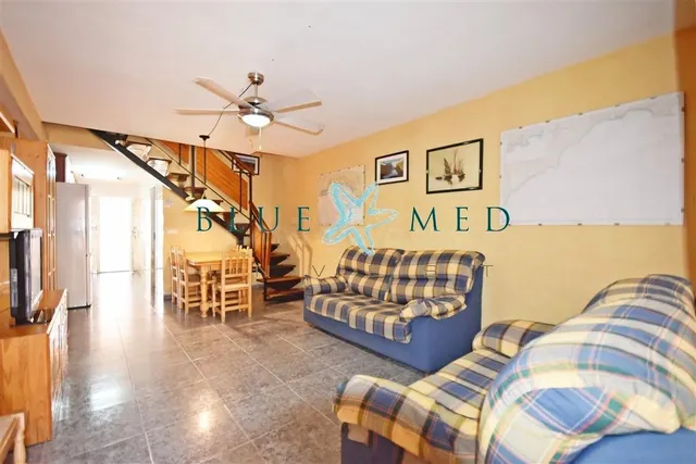 DÚPLEX EN VENTA EN BAHÍA A TAN SOLO 100 METROS DE LA PLAYA - foto 2