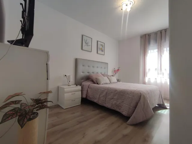 ESTUPENDA VIVIENDA EN NUEVO ZOCO, CON MAGNÍFICO Y GRAN PATIO (PORCHE), PISCINA, COCHERA, TRASTERO!!!! — 17