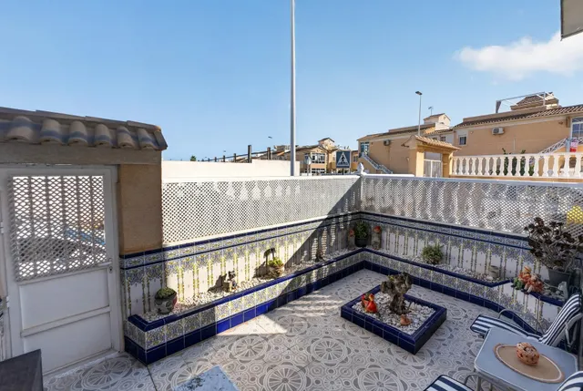 Res. Europa - Bungalow reformado con jardín, 2 dormitorios y entrada para el coche — 19