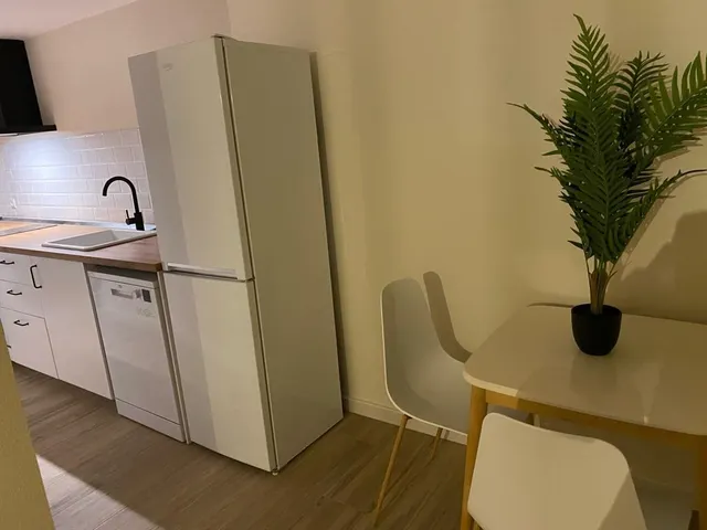 Inmocartago alquila este bonito y luminoso piso totalmente reformado y equipado — 8