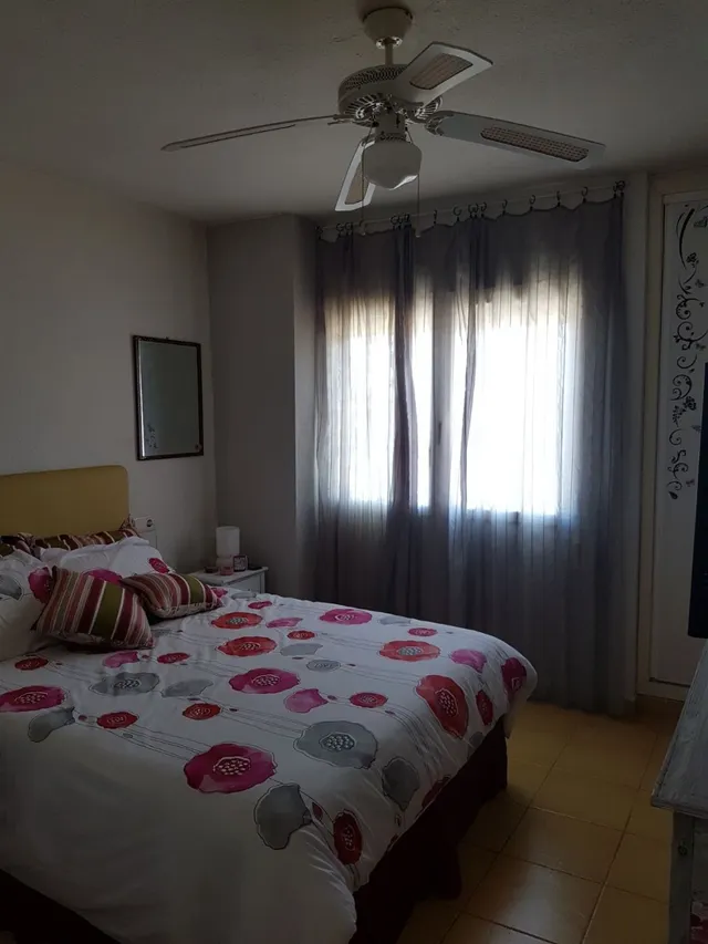 1 dormitorio, vistas al mar, cerca de la playa de La Mata — 11