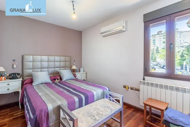 Chalet Exclusivo en Camino Bajo de Huétor — 13