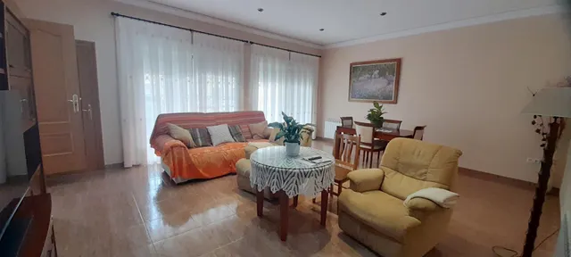 EDIFICIO DE 2 PLANTAS y 2 VIVIENDAS EN BARRIO DON JESÚS ALTA CALIDAD — 23
