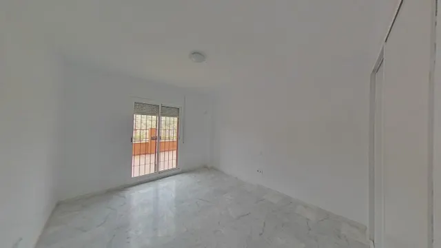 Venta de Vivienda en Marbella, Málaga. Activo Si Posesión / Alquilado / No se Puede Financiar. — 20