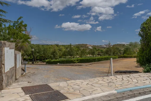 ¡¡ Solar Urbano con proyecto Básico !! — 48