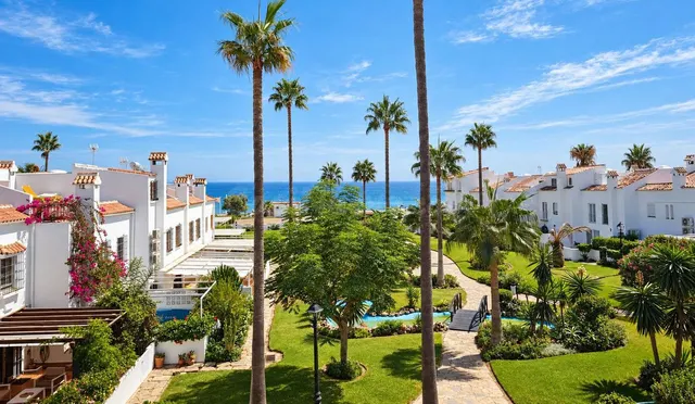 Casa 4 habitaciones 128m² en venta - Bahía de Casares — 2