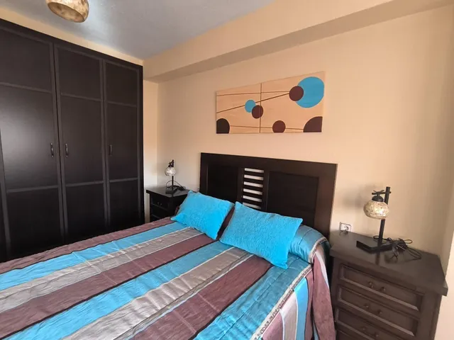Estupendo piso reformado y amueblado. — 34