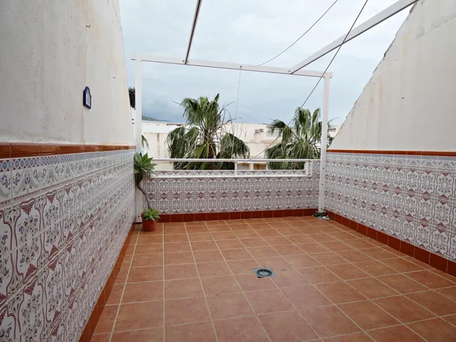 Exclusiva vivienda a tan solo 50 metros del mar — 30