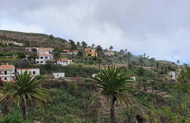 La Gomera. Alajero: Zona La Imada: -600€ mes -- 2 habitacion - foto 3