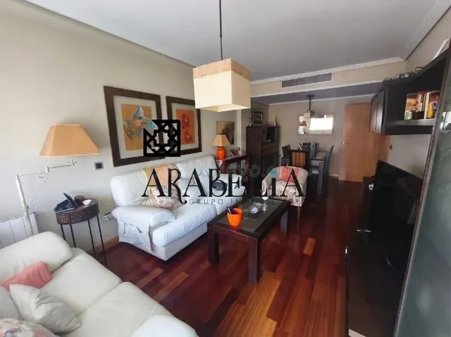 EXCLUSIVA VIVIENDA EN VIAL NORTE - foto 3