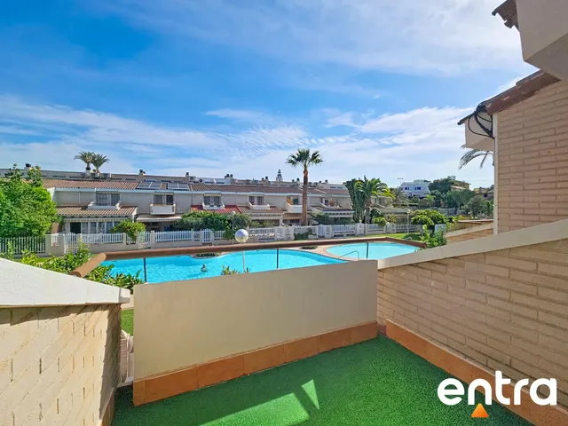 Bungalown a la venta en Avenida de la Costa Blanca. — 18