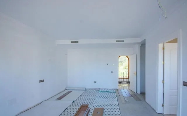Exclusiva Villa Independiente en Primera Línea de Golf | La Cala Golf, Costa del Sol — 23