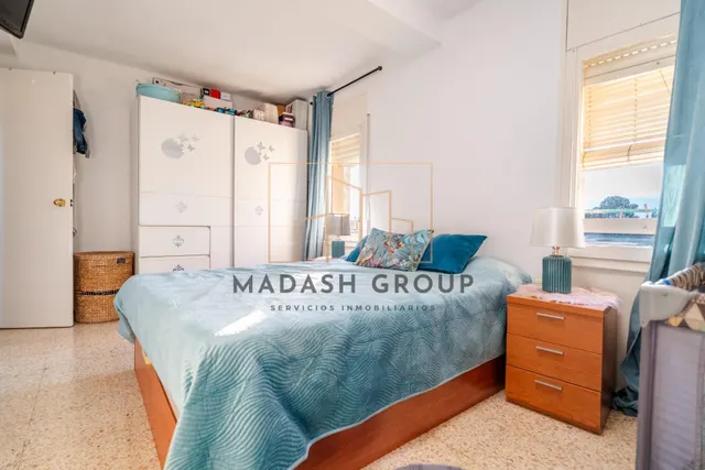 Acogedora vivienda en el barrio Gaudí de Reus por €110,000 — 19