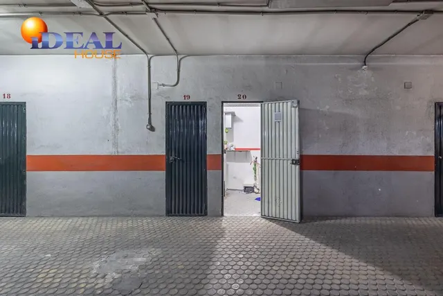 TRASTERO EN VENTA JUNTO CONSTITUCIÓN — 8