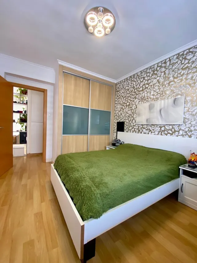 PISO EXTERIOR JUNTO A LOS JARDINES DEL TURIA — 13