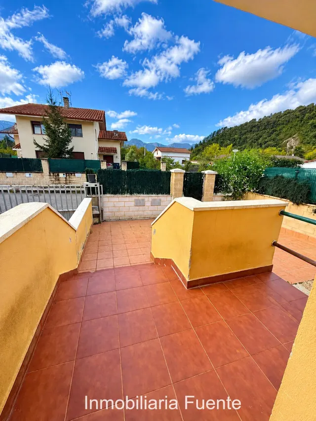 Adosado con jardin y terraza en Valle de Mena, Entrambasaguas — 8