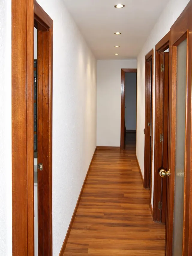 AMPLIO PISO DE 4 habitaciones Y DOS BALCONES EN RIERA MIRÓ, REUS — 32
