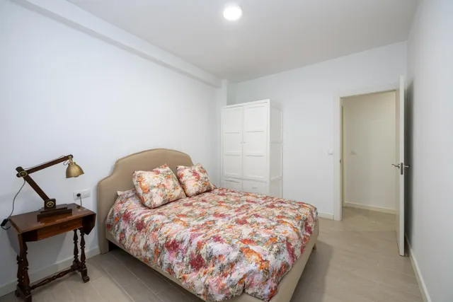 ESPECTACULAR PISO DE 4 DORMITORIOS EN PEDRO ANTONIO DE ALARCÓN 9 — 25
