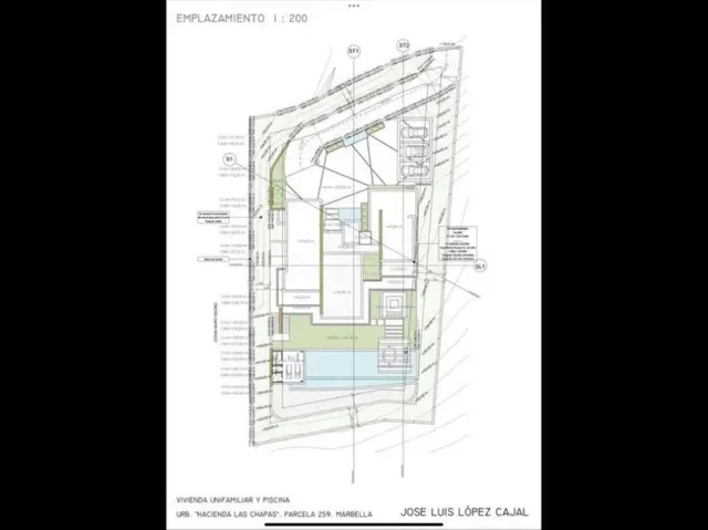 Parcela 690m² en venta - Marbella