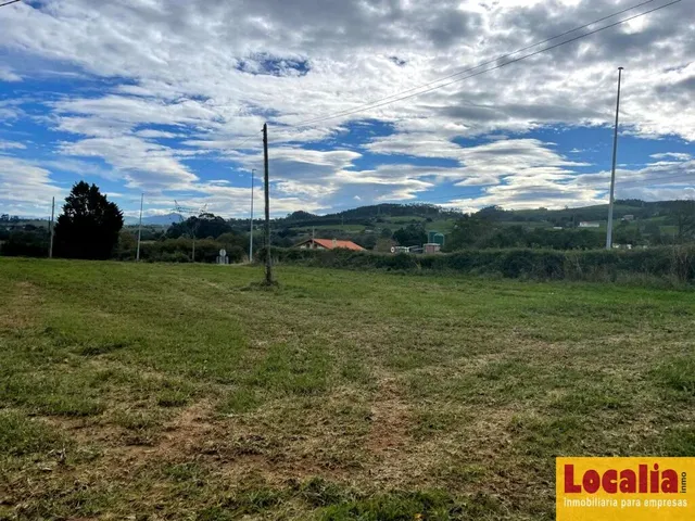 Interesante suelo urbano en Reocin - foto 2