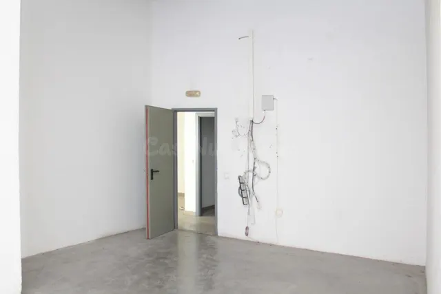 LOCAL 268 m2 en SEVILLA ESTE. Ideal para: GIMNASIO, CENTRO M - foto 4