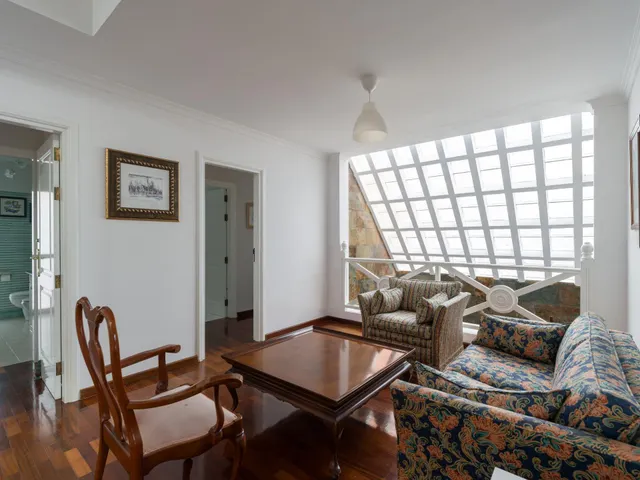 Chalet independiente con jardín y piscina privada en La Garita precio negociable — 44