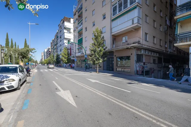 Local comercial 126m² en venta - Ronda - Arabial — 18