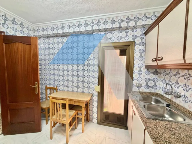 Piso en venta en el barrio de los ángeles, Alicante — 11