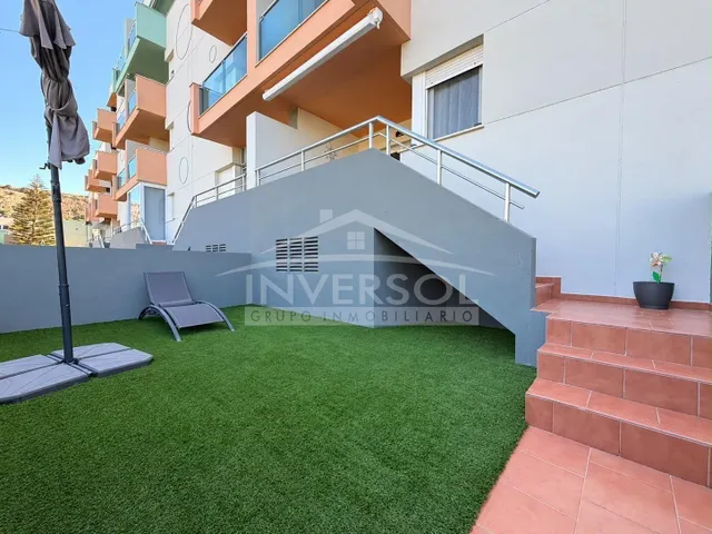 BAJO EN PALM BEACH, ALMERIMAR — 23