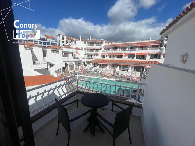 Apartamento reformado de un dormitorio con terraza soleada e - foto 4
