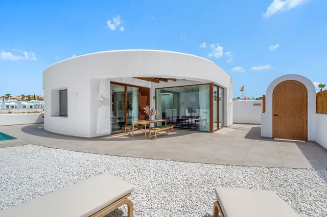 Villa 4 habitaciones 345m² en venta - Comunidad valenciana — 39