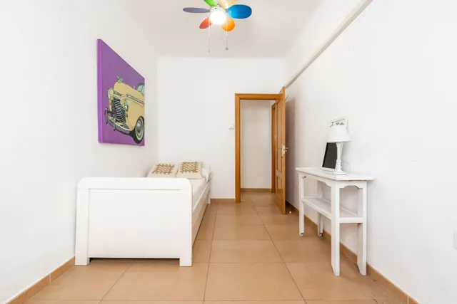 Piso de 87 m2 con 3 dormitorios en Pedro Antonio de Alarcón, junto a Recogidas — 25