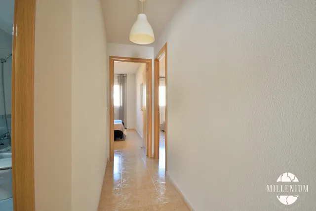 Piso en alquiler en El Puerto (Coslada) · 3 hab. · Urbanización con piscina, garaje y trastero — 11