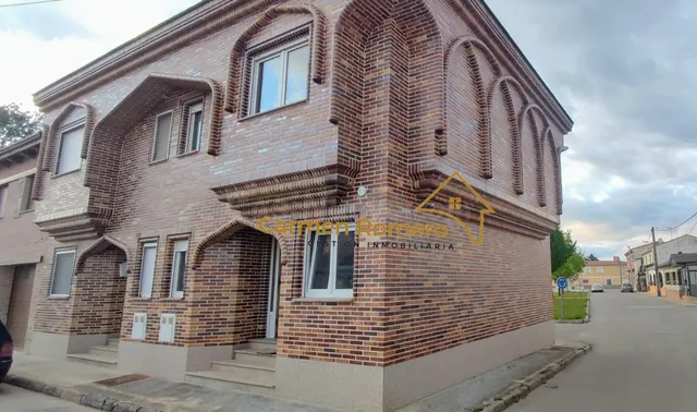CHALET A ESTRENAR EN VILLORIA