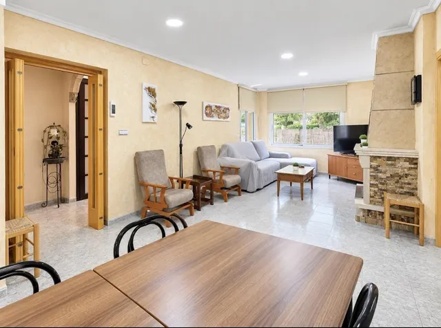 DOS CHALETS CON PISCINA, LA MATANZA, ORIHUELA — 7