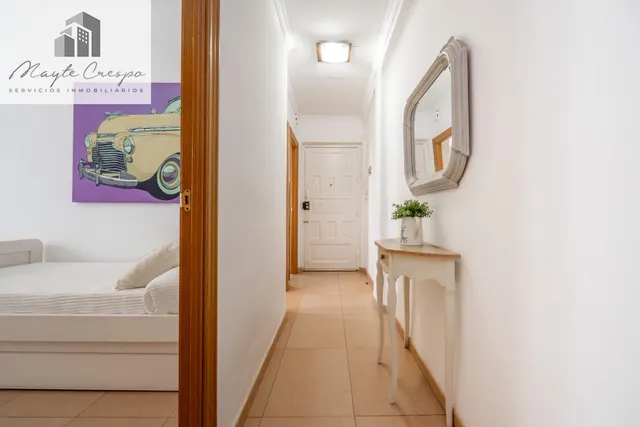 Piso de 87 m2 con 3 dormitorios en Pedro Antonio de Alarcón 27, junto a Recogidas — 40